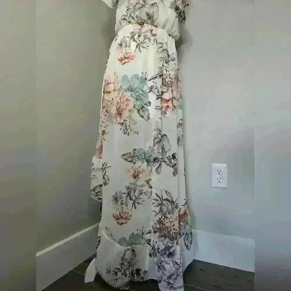 Bailey Blue Floral Print Dress - Picture 13 of 14
